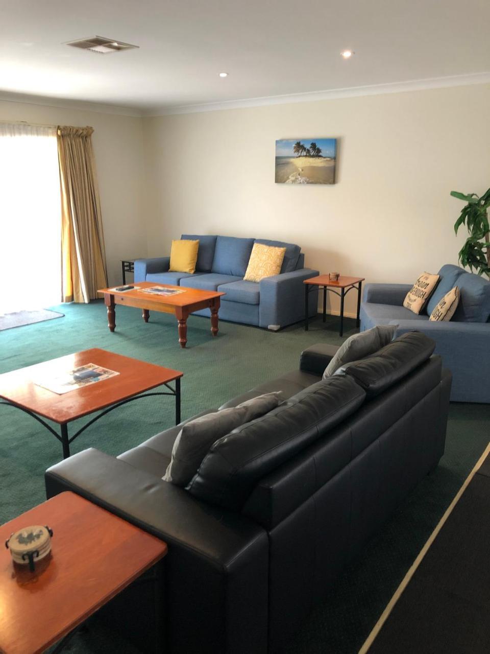 Beaches Serviced Apartments Нельсон-Бей Экстерьер фото